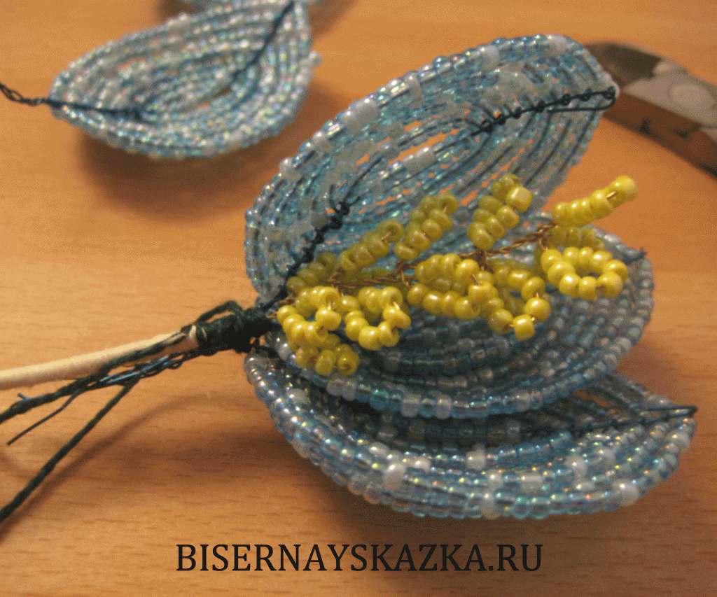 тюльпаны из бисера